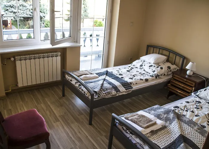 Magic Garden Hostel *