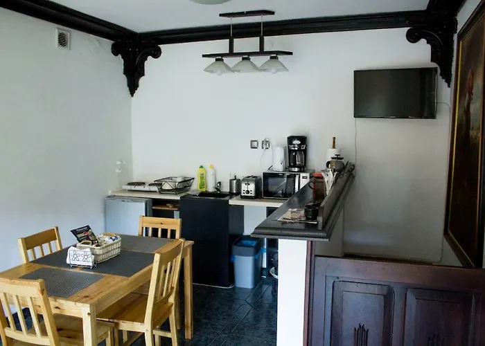 Magic Garden Hostel *